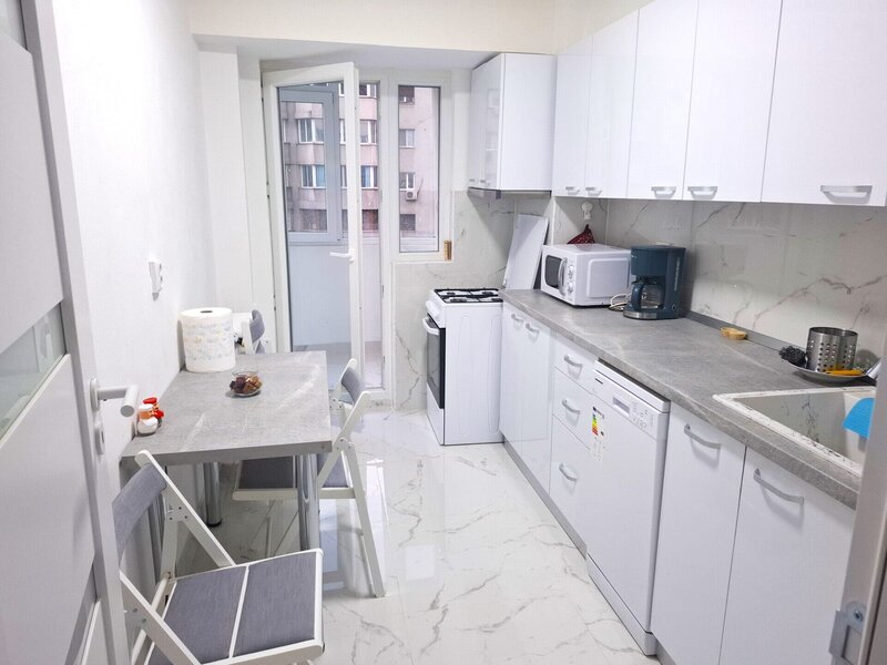 Nicolae Titulescu 51, Victoriei, apartament 3 camere, Airbnb.